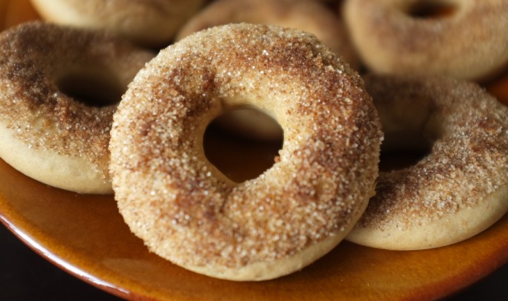 recette sans gluten de donuts à la cannelle