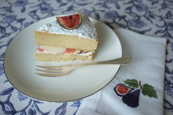 Recette sans gluten de gâteau deux étages aux fruits d’automne